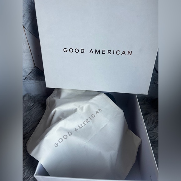 GOOD AMERICAN NEW CINDER F*CKING -RELLA  THONG WEDGE - Picture 14 of 16